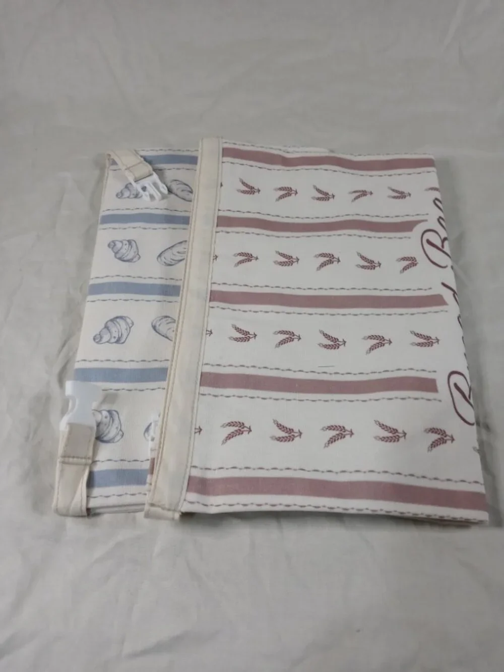 2 Cute Design Women Tote Medium Size Storage Bags Bundle in New Cond